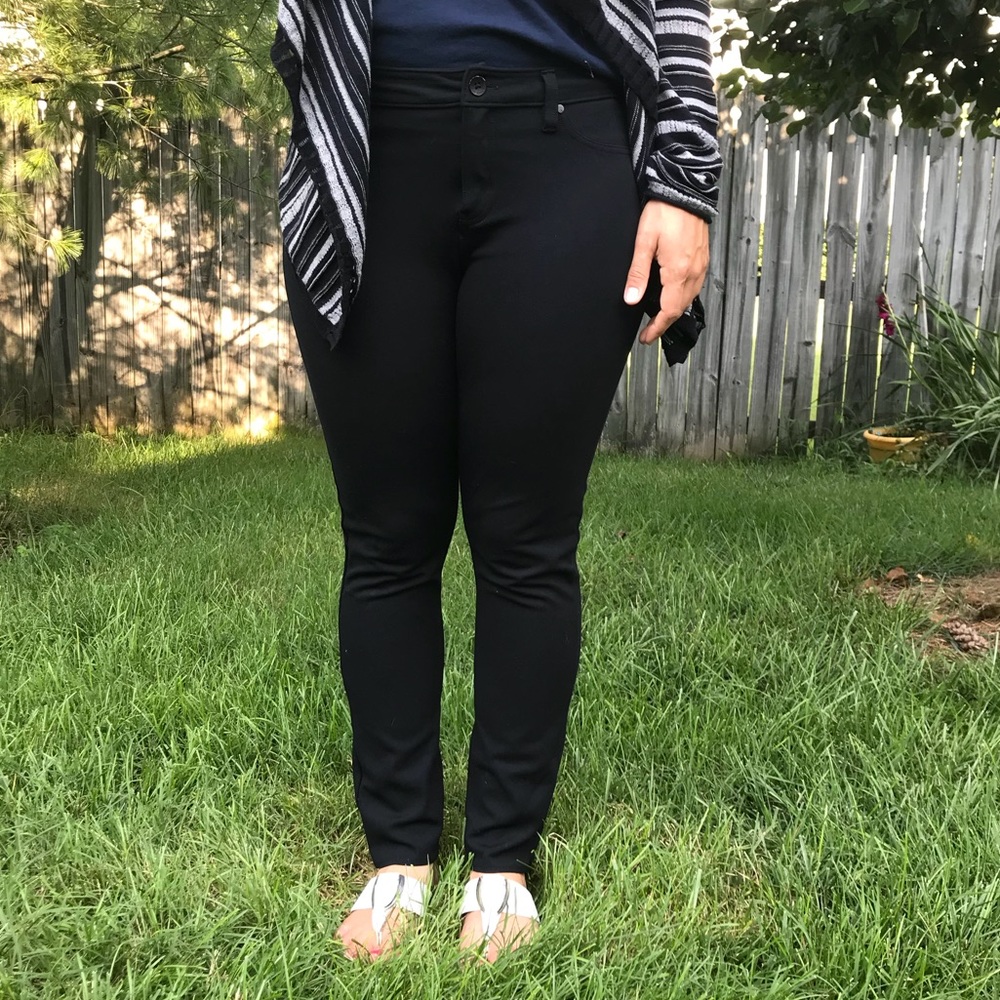 Black Calvin Klein Jeans
